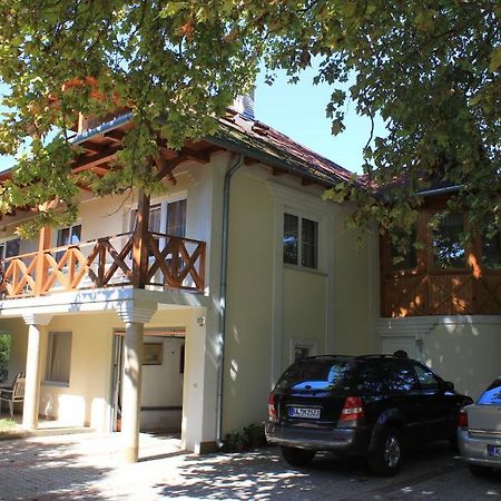 Szanto Villa Hévíz Buitenkant foto